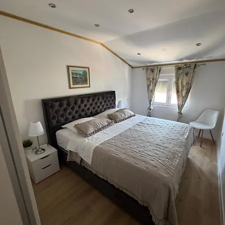 Penhaus Angelus Drage Apartment Pakoštane